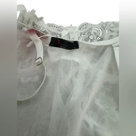 Grace White Lace Chemise - Picture 3 of 3